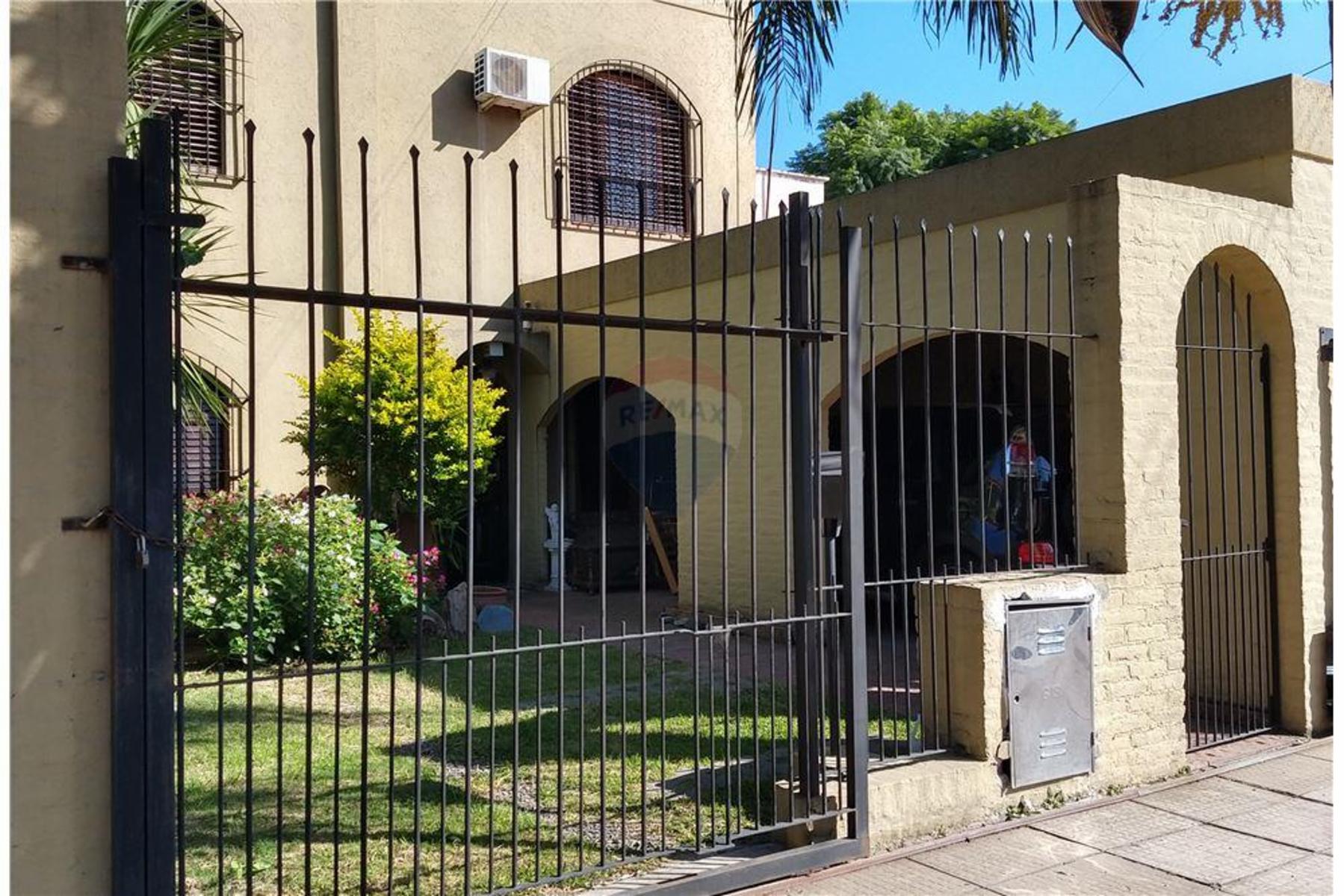 GRAN CASA CON PILETA EN PADUA — foto 2