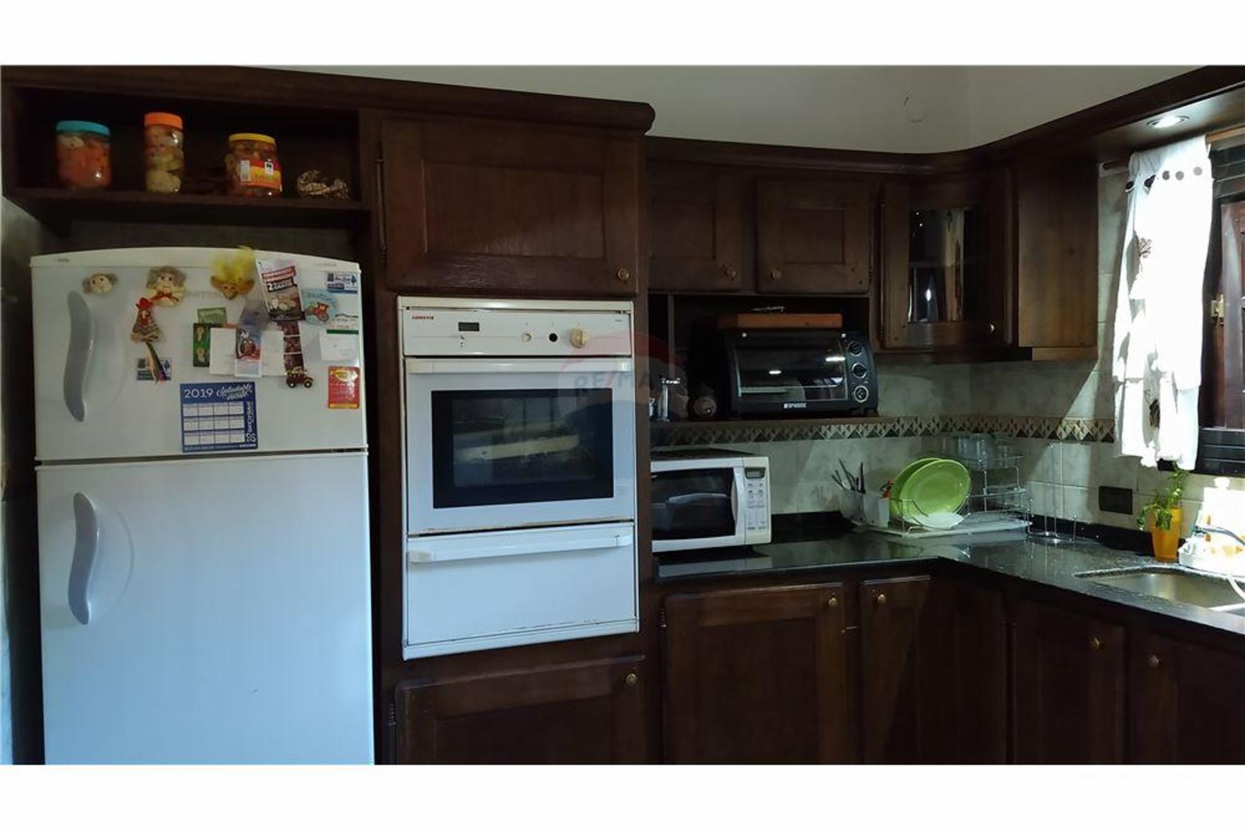 GRAN CASA CON PILETA EN PADUA — foto 8