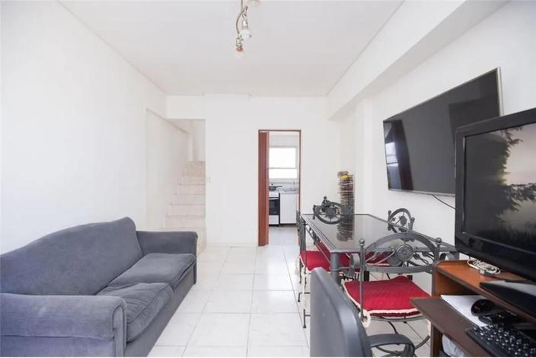 Departamento de 2 ambientes en Floresta. — foto 2
