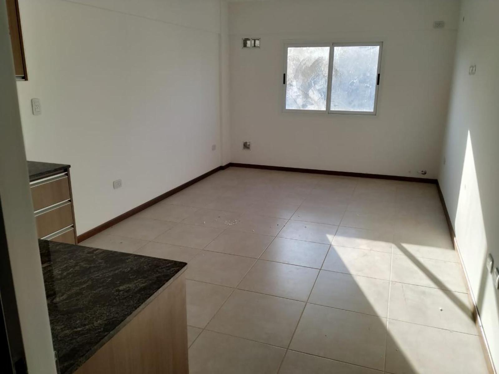 EXCELENTE DEPTO DE 2 AMBIENTES — foto 15