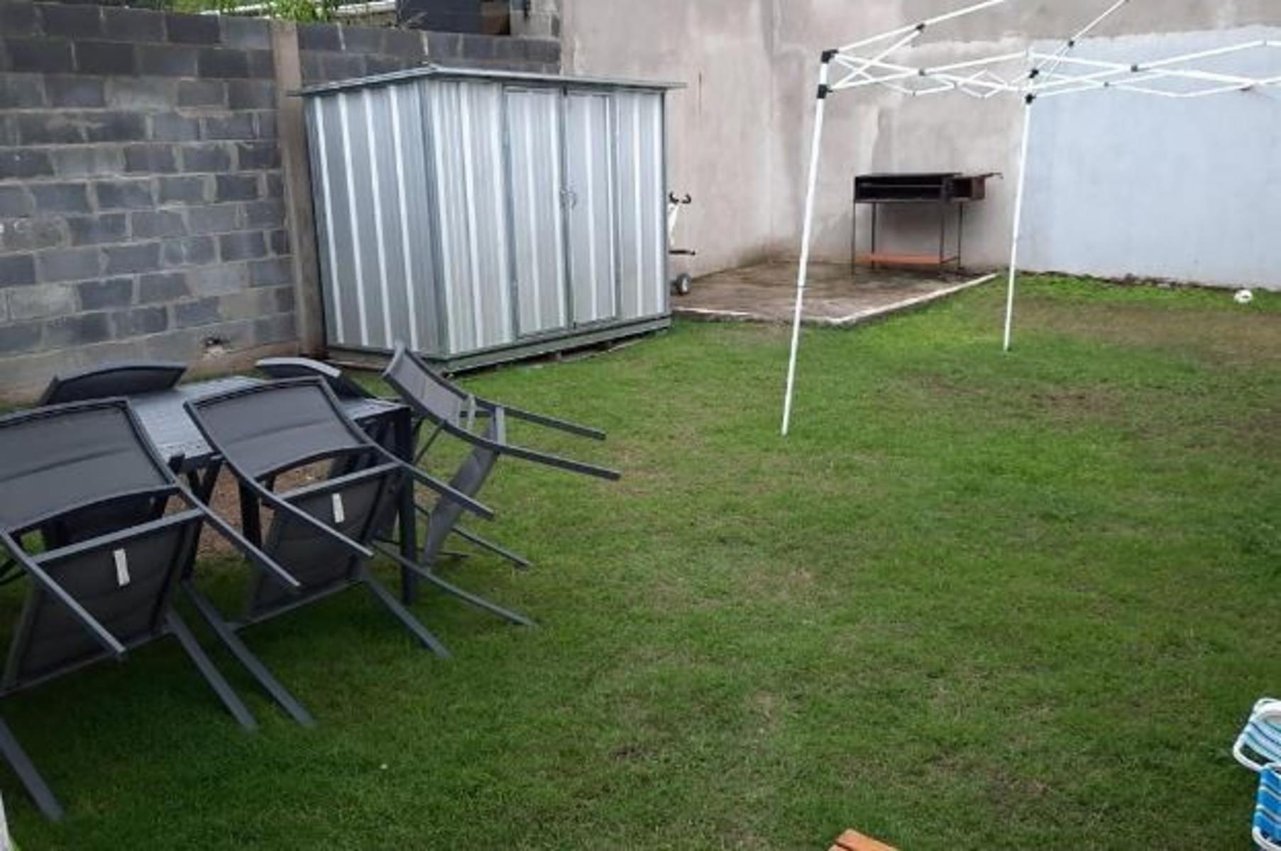 CASA DE TRES AMBIENTES EN BARRIO CERRADO ACEPTA PERMUTA — foto 13