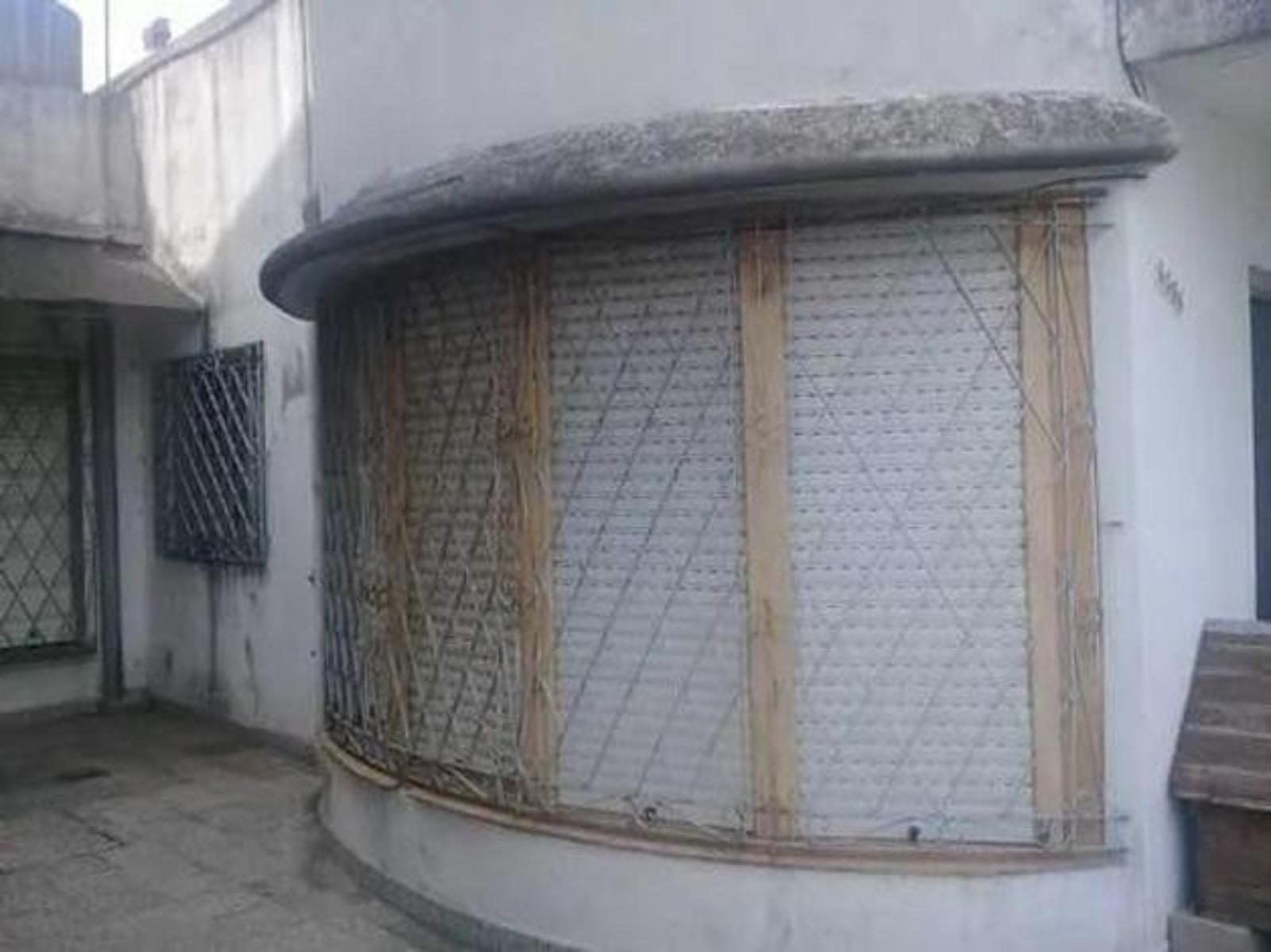 CASA EN LOTE PROPIO IDEAL DOS FAMILIAS