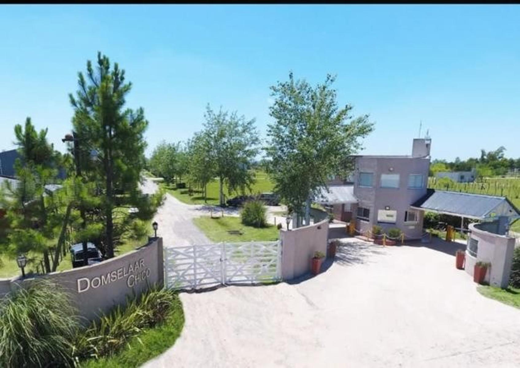 LOTE EN CLUB DE CAMPO DOMSELAAR CHICO