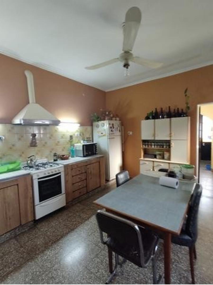 CASA EN BLOQUE SOBRE LOTE DE 8.66 X 37.60 — foto 9