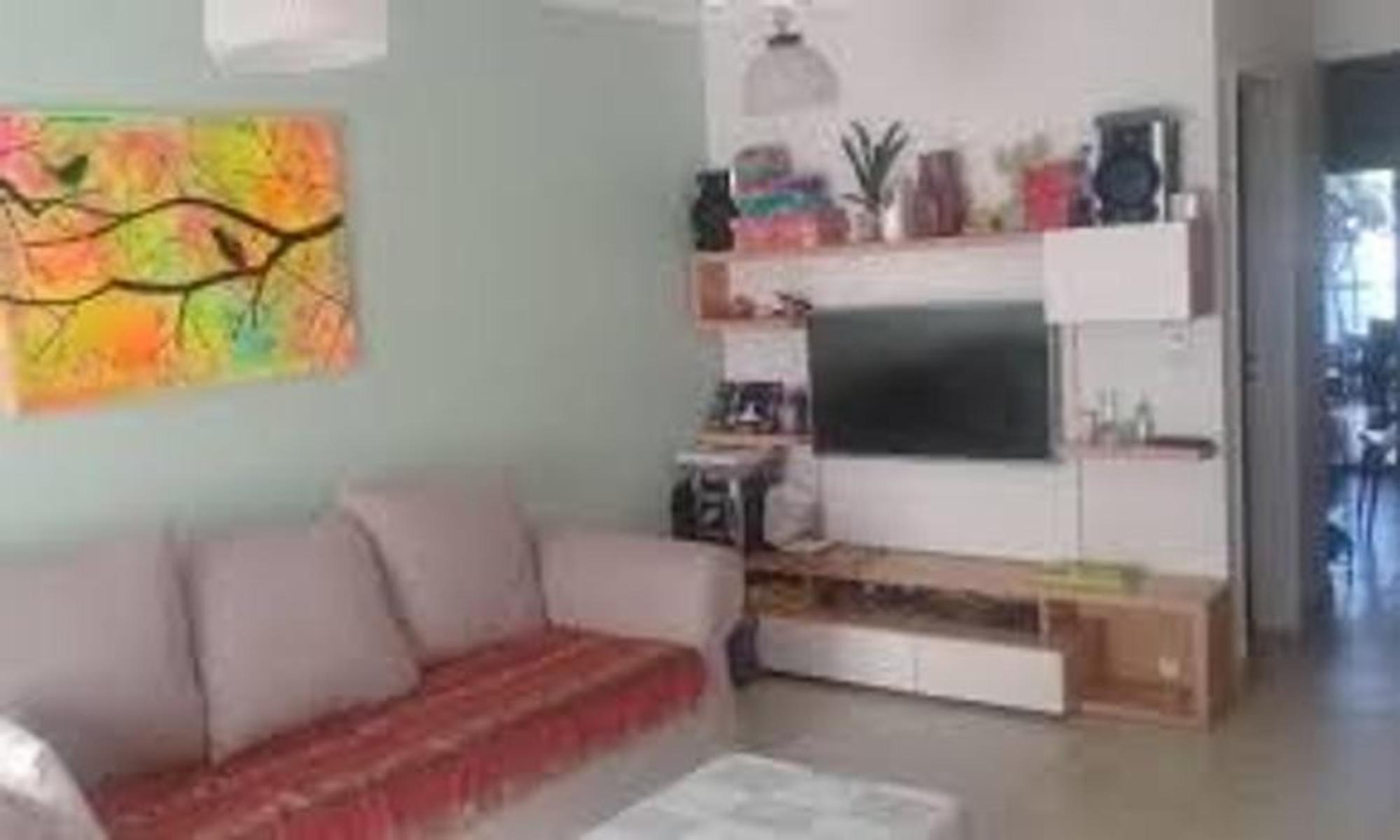 DUPLEX CON AMBIENTES AMPLIOS, EN ZONA ITUZAINGO — foto 2