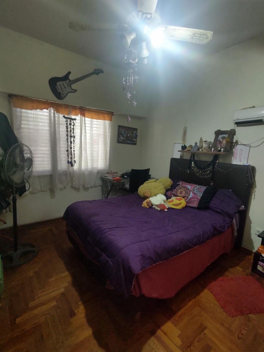CHALET EN DOS PLANTAS EN EXCELENTE ZONA EN CASTELAR — foto 7