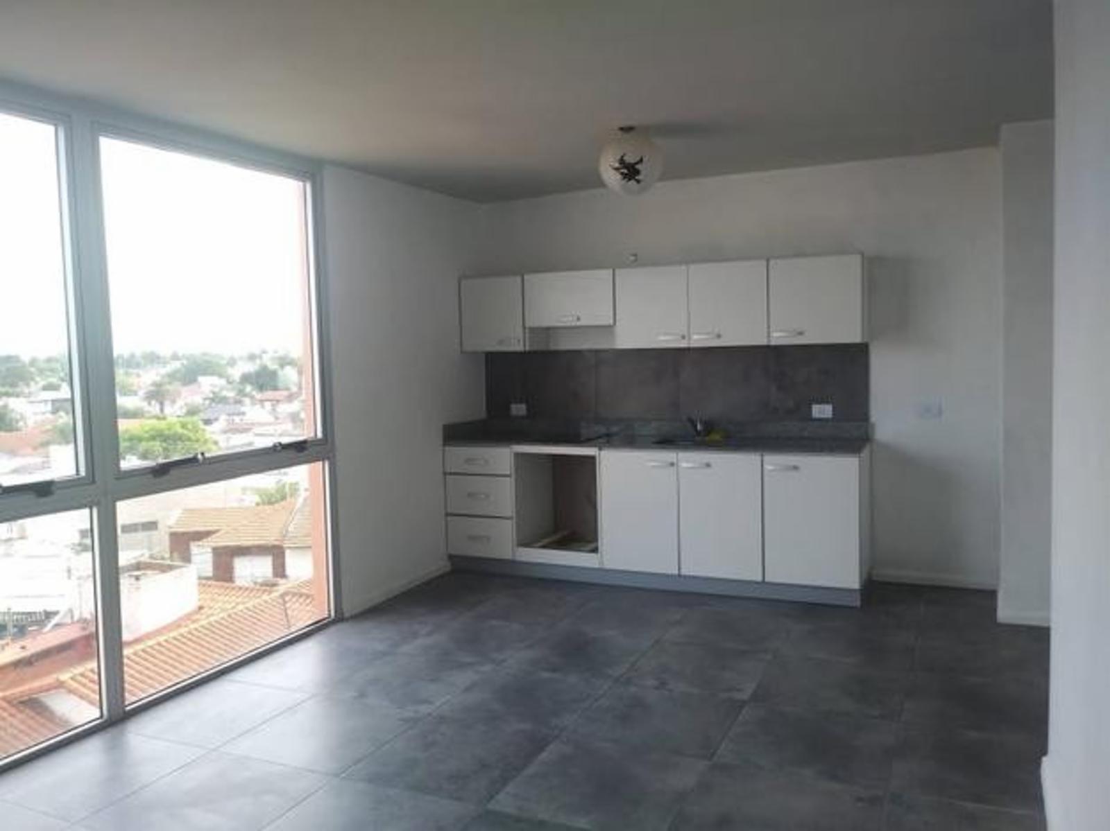 MONOAMBIENTE EN EXCELENTE UBICACIÓN - HAEDO — foto 4