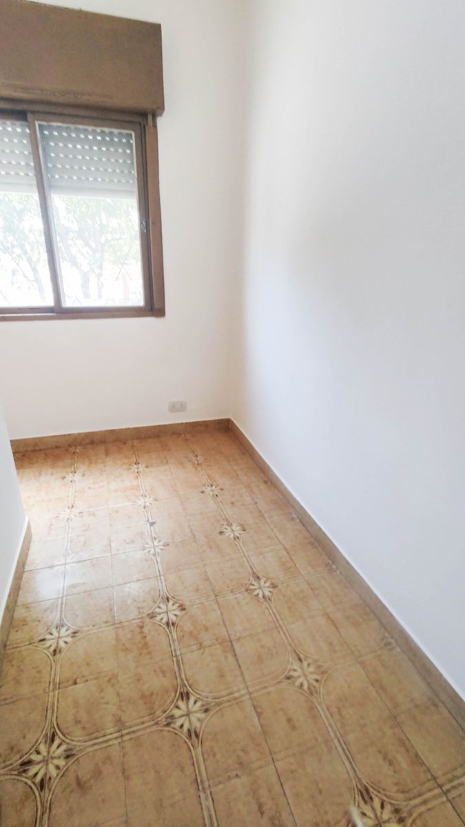 Casa Americana De 5 Ambientes Con Cochera — foto 5