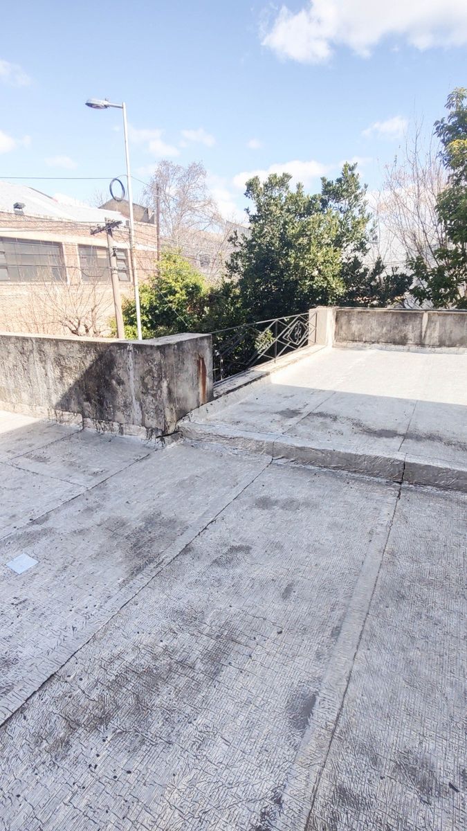 Casa Americana De 5 Ambientes Con Cochera — foto 7
