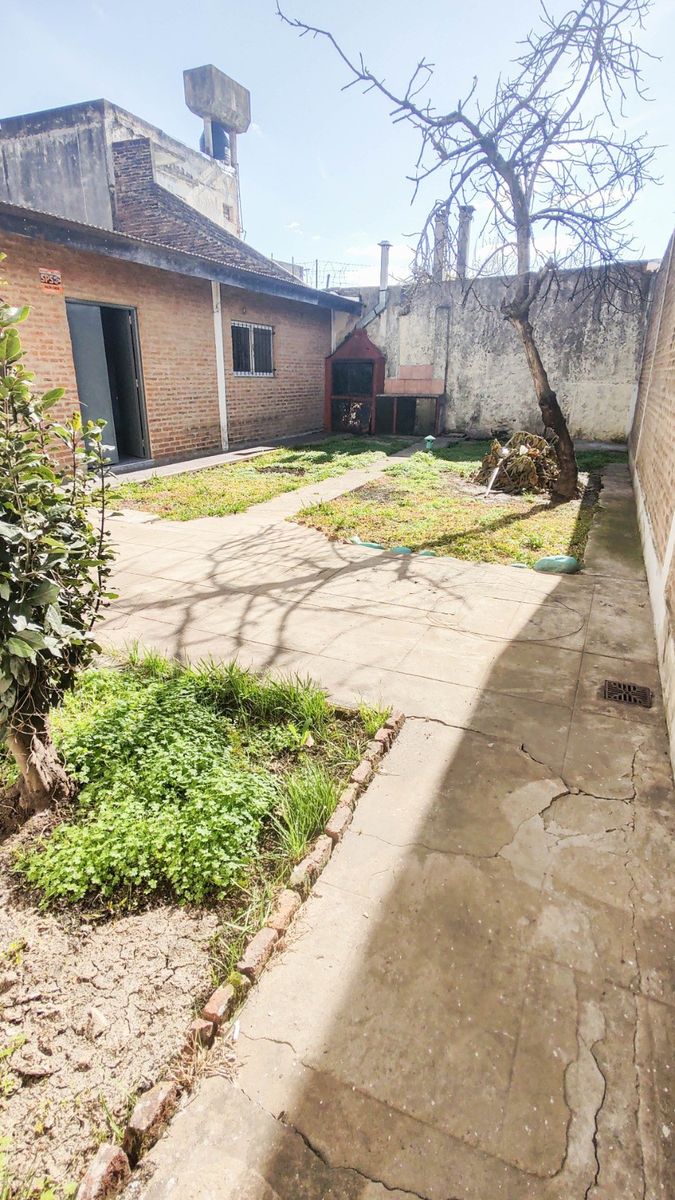 Casa Americana De 5 Ambientes Con Cochera — foto 13