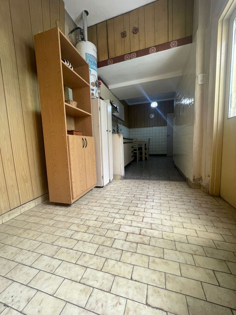 CASA EN LOTE PROPIO 8,66 X 21,82 EN HAEDO