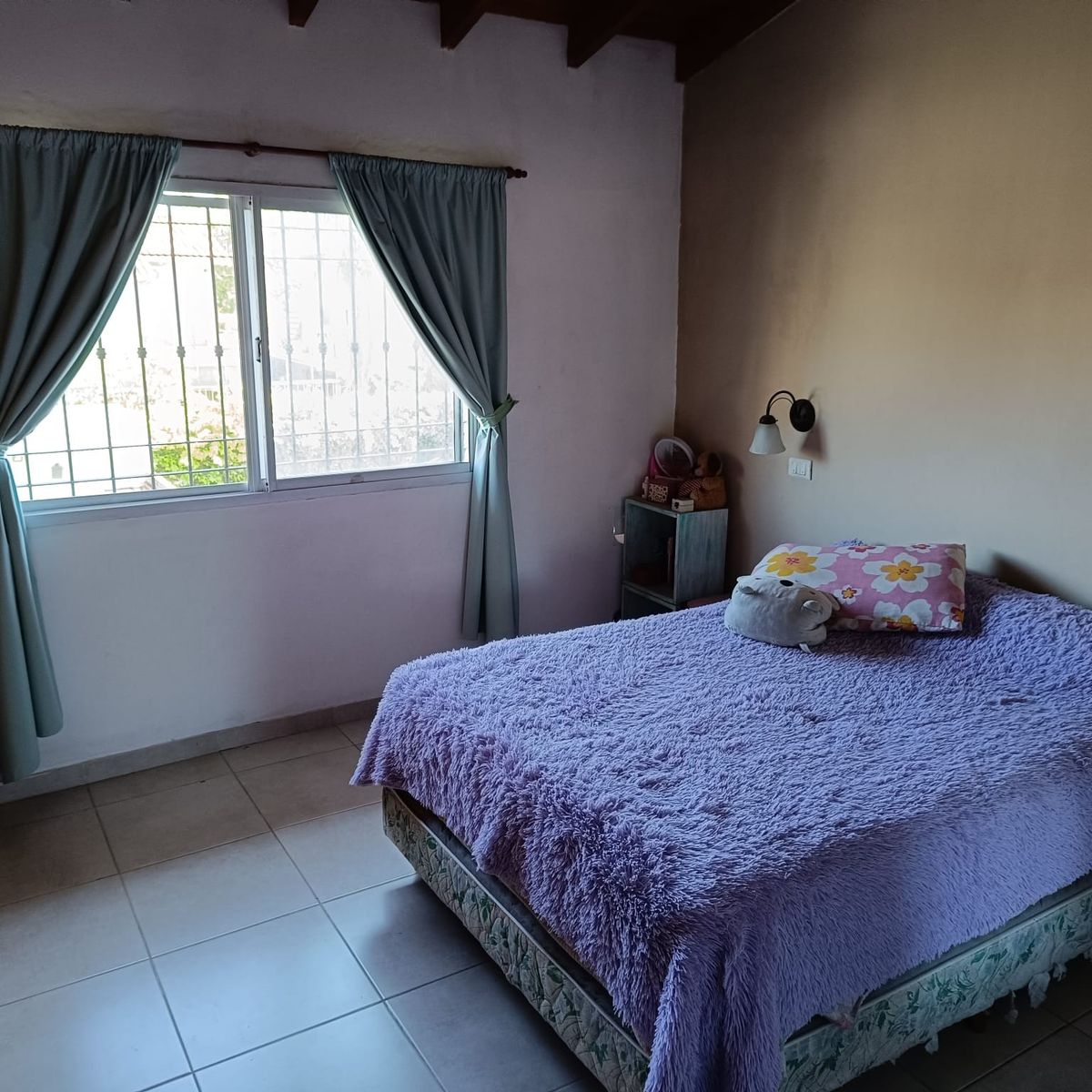 Casa de 5 Ambientes con Doble Entrada y Gran Fondo — foto 3