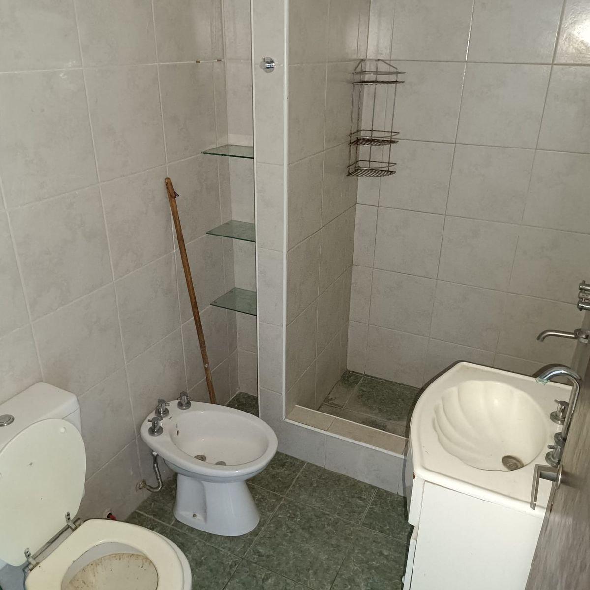 Casa de 5 Ambientes con Doble Entrada y Gran Fondo — foto 6