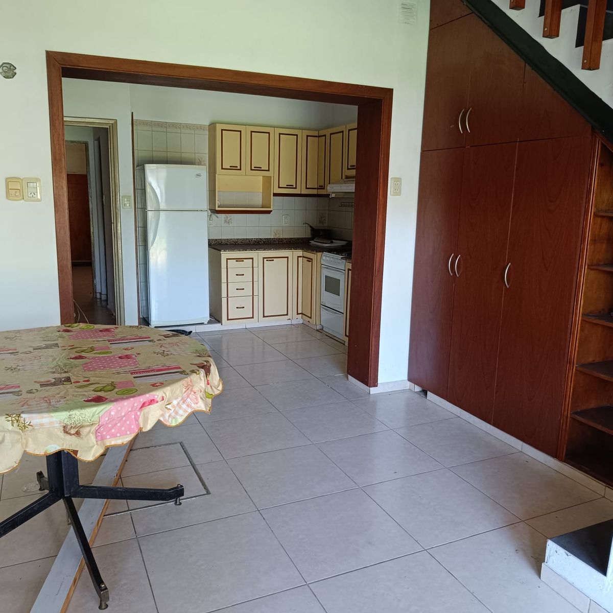 Casa de 5 Ambientes con Doble Entrada y Gran Fondo — foto 9
