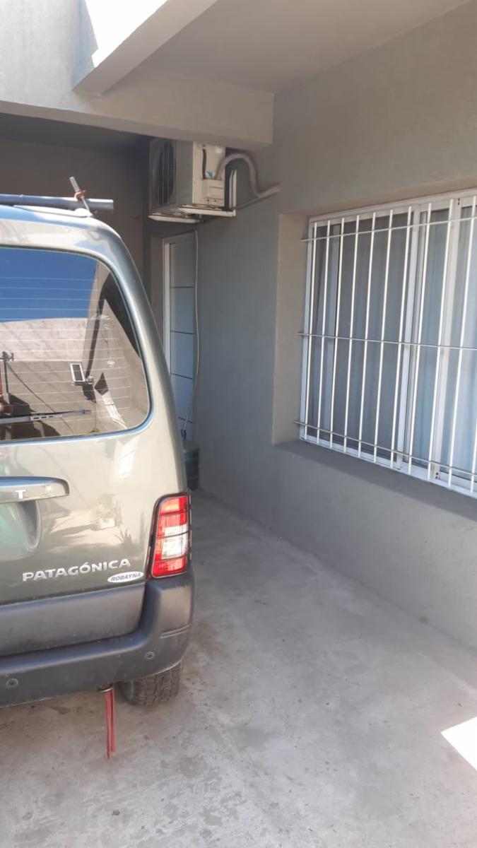 VILLA LUZURIAGA - Excelente Casa Americana 3 Amb sobre lote 10x30 — foto 2