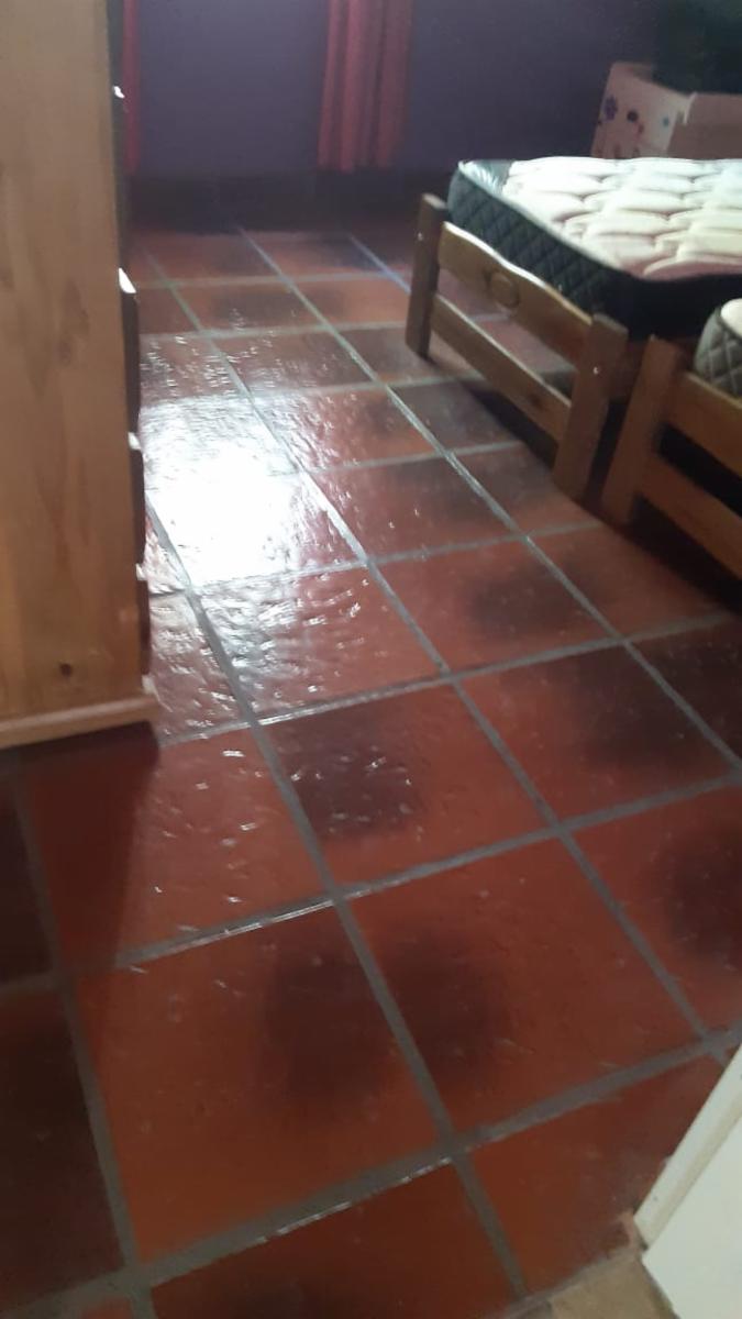 VILLA LUZURIAGA - Excelente Casa Americana 3 Amb sobre lote 10x30 — foto 6