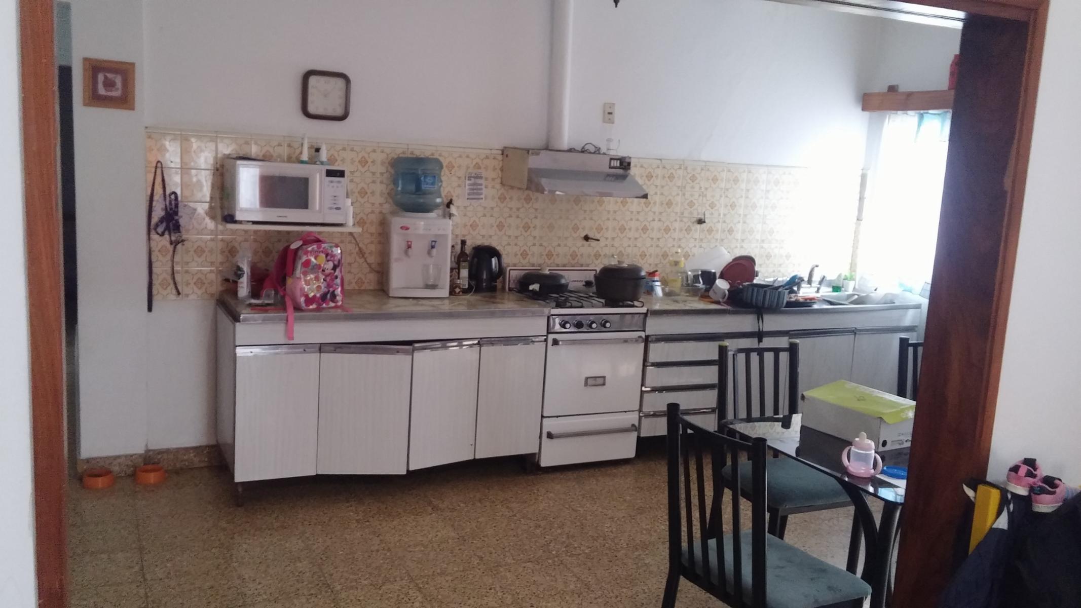 Moron - Casa Americana 4 Amb. C/garage y Fondo - Lote 8.66 x 26 Retasada Oct/21 — foto 8