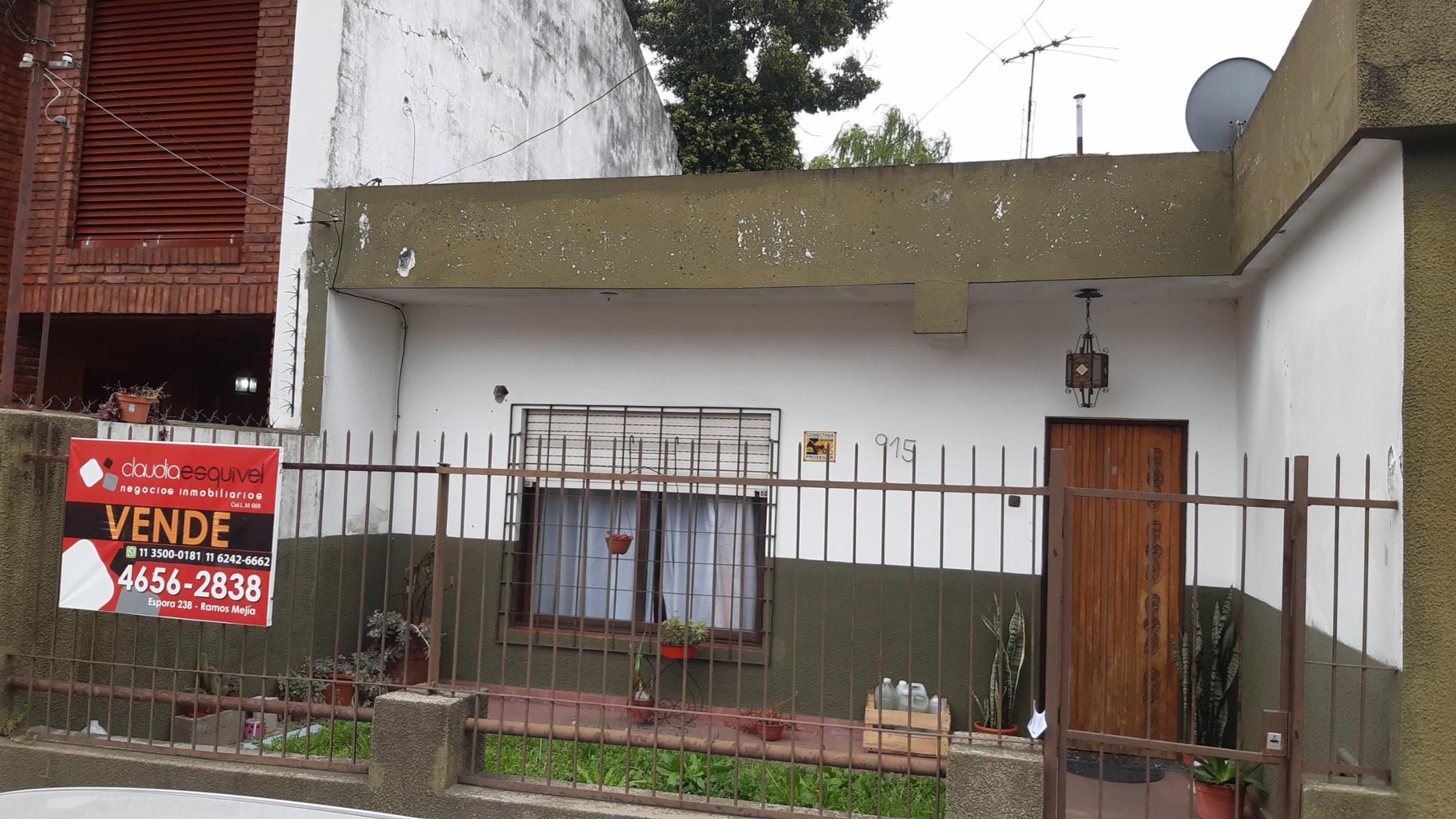 Moron - Casa Americana 4 Amb. C/garage y Fondo - Lote 8.66 x 26 Retasada Oct/21 — foto 14