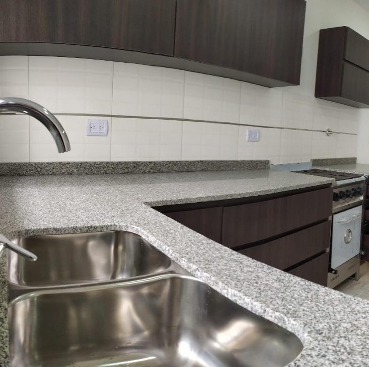 EXCELENTE DUPLEX EN VENTA — foto 7