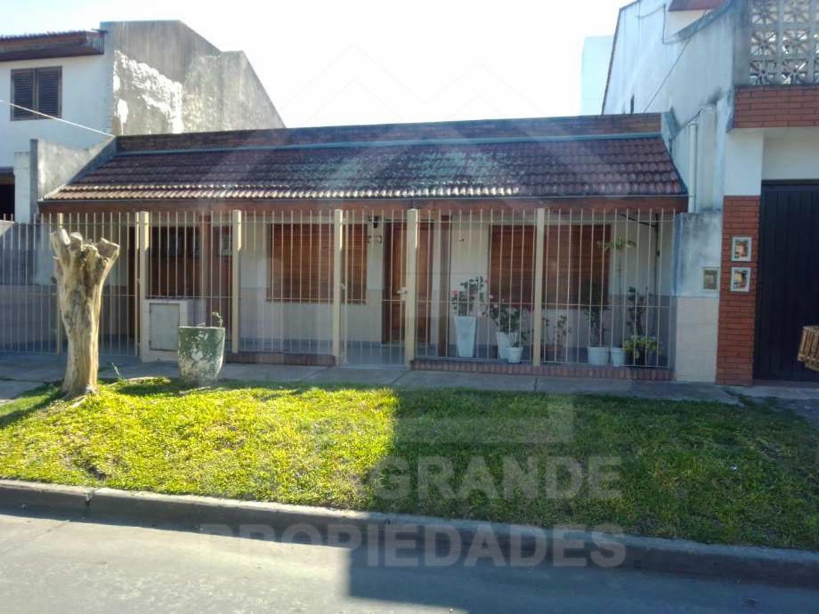 CASA AMERICANA EN VENTA