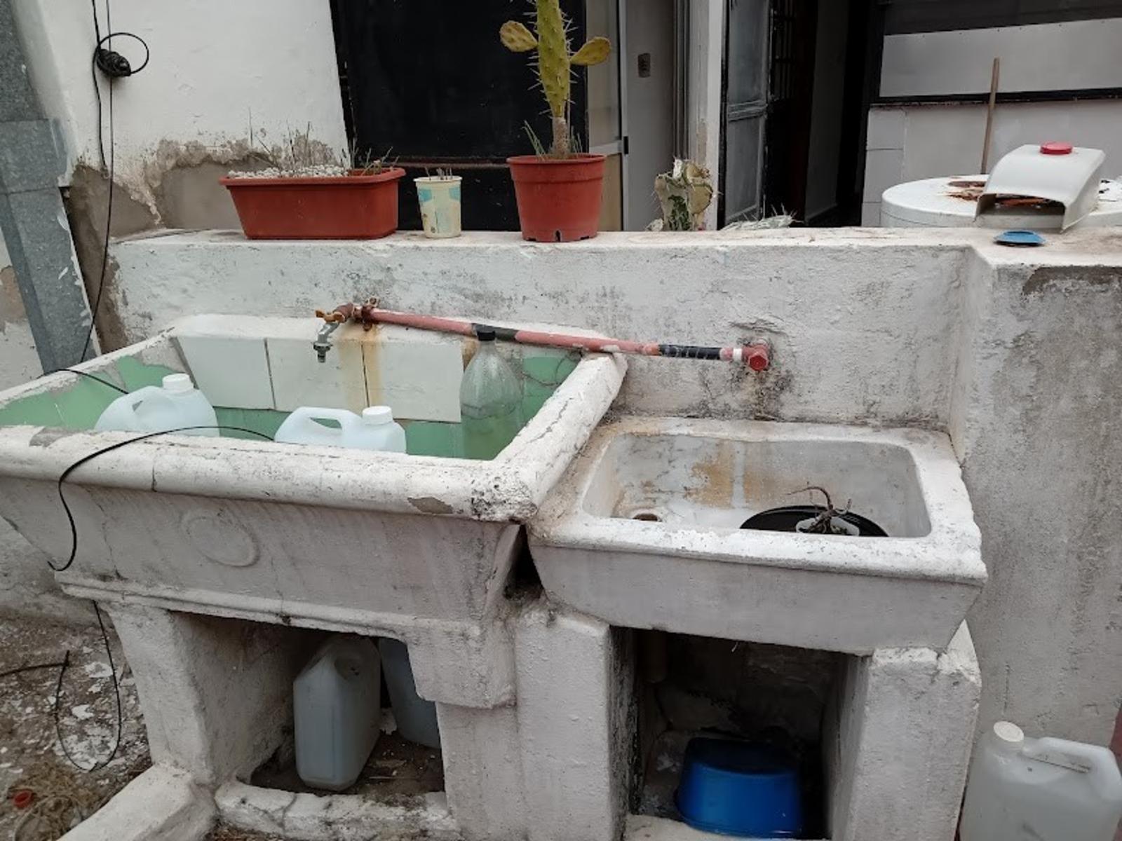 CASA EN VENTA CON PILETA