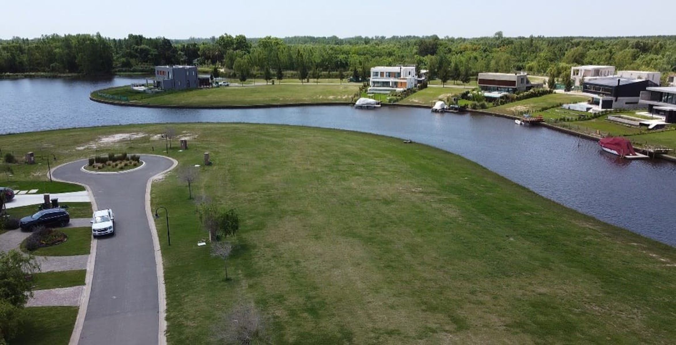 HERMOSO LOTE AL RIO- 900M2 — foto 9