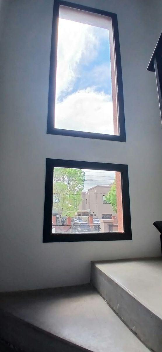 VENTA DEPARTAMENTO 3 AMBIENTES TIPO DÚPLEX CON JARDÍN. ESPACIO PARA AUTO - 11