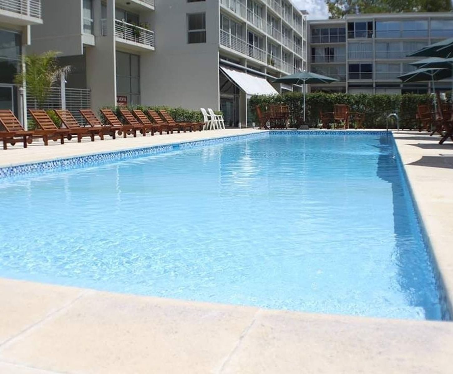 Venta departamento 38 m2 ( 8 mts de Ventanal) . Totalmente equipado