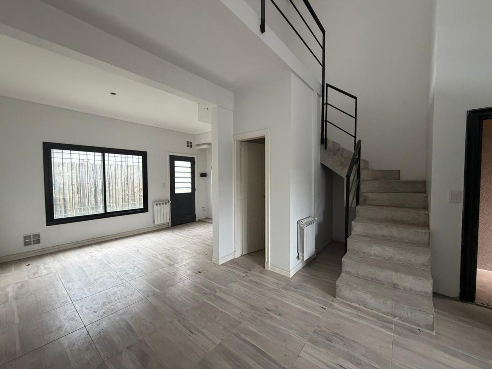 DÚPLEX 2 AMBIENTES CON JARDÍN- FINANCIACIÓN — foto 12