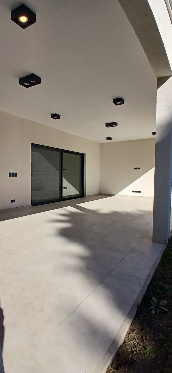VENTA CASA EN UNA PLANTA - VISTA AL GOLF - 17