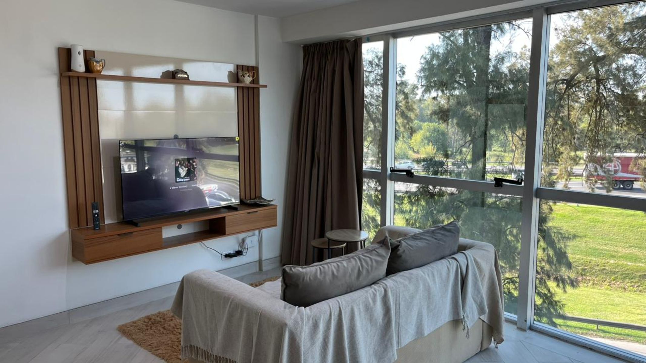HERMOSO MONOAMBIENTE CON MUEBLES- CONCORD PILAR- SEGURIDAD 24HS. PILETA — foto 9