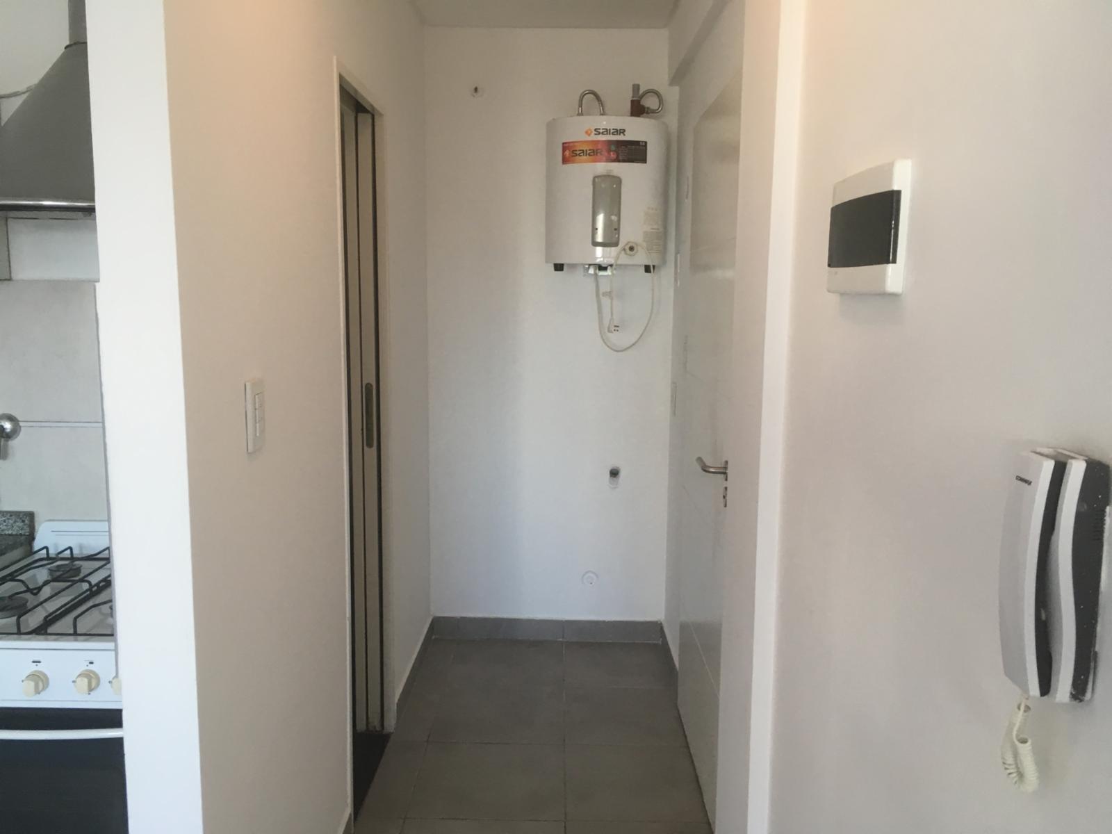 Excelente monoambiente a una cuadra Av Villegas — foto 3