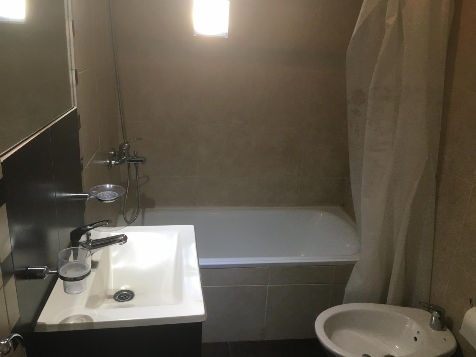 Excelente monoambiente a una cuadra Av Villegas — foto 5