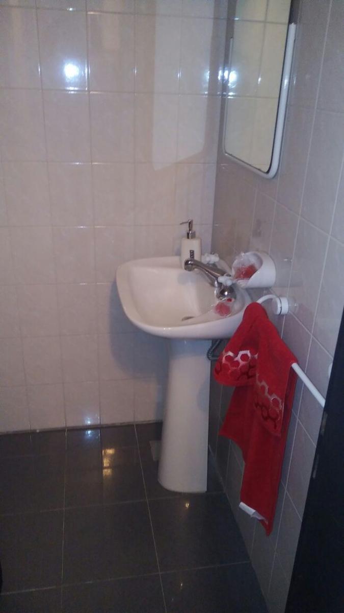 Tres casas en lote de 10 x 50, venta conjunta. Todas en excelente estado y detalles de categoria — foto 6