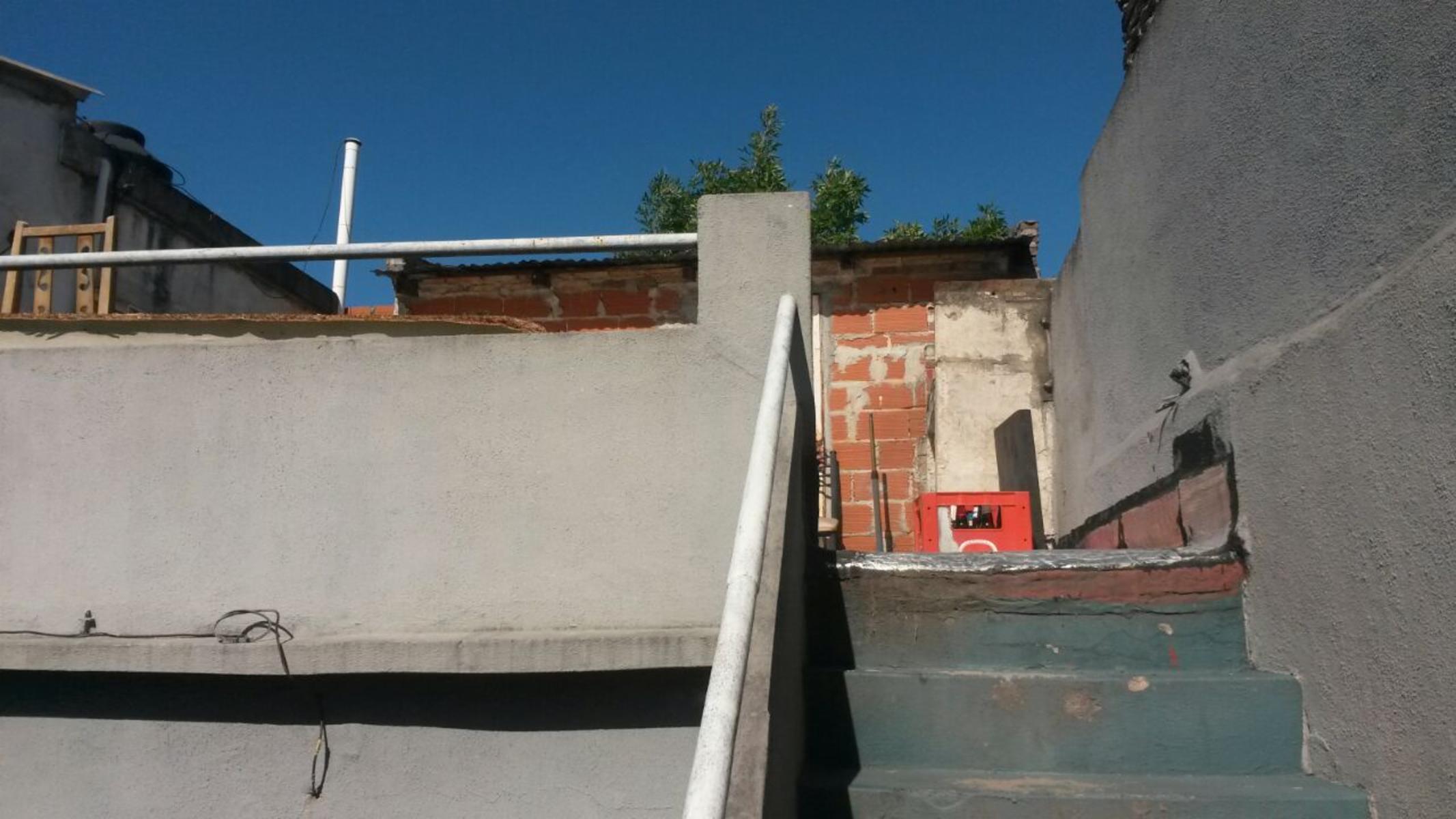 PH de 2 ambientes al contra frente mas departamento de 2 ambientes en planta alta — foto 3