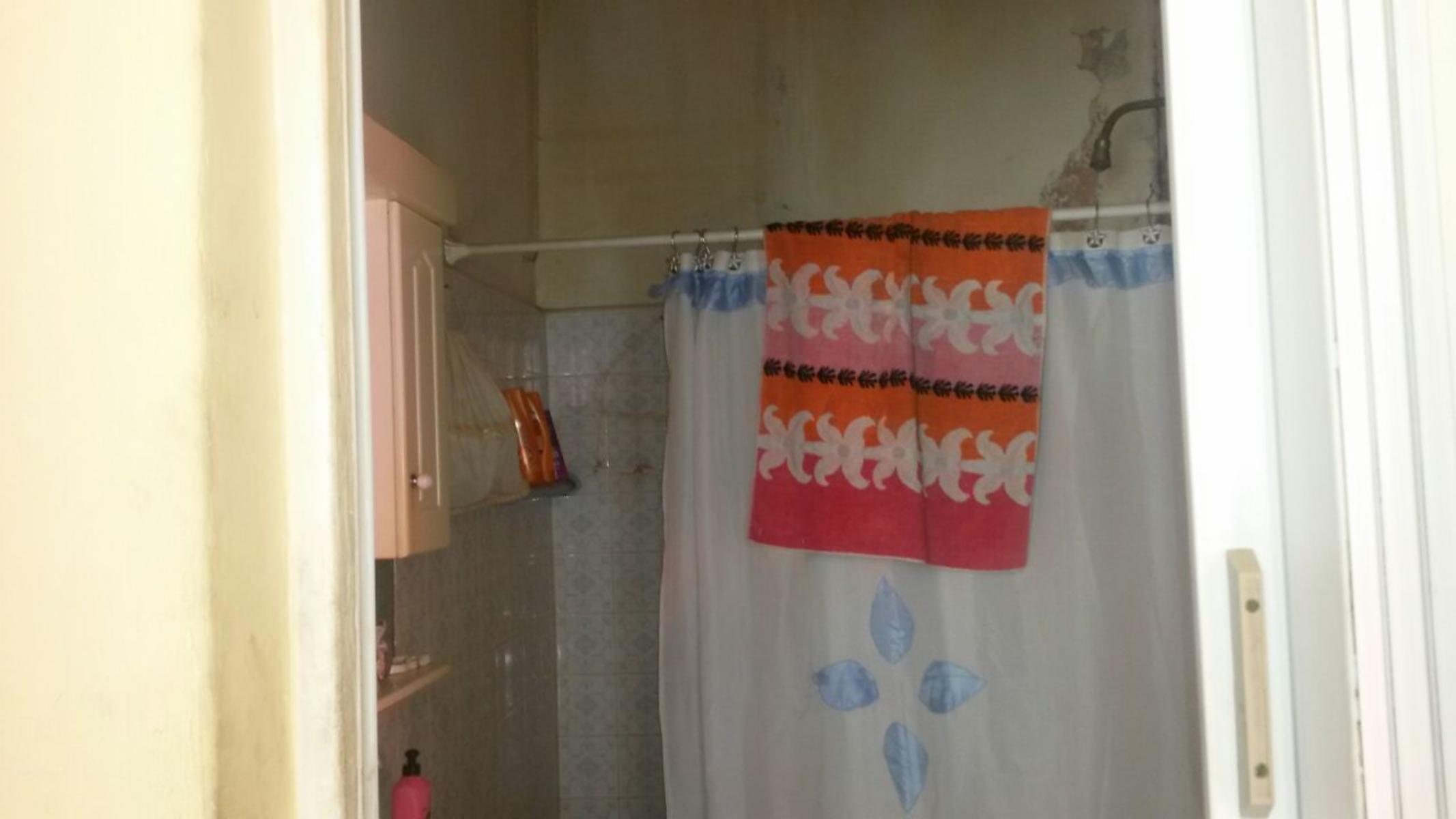 PH de 2 ambientes al contra frente mas departamento de 2 ambientes en planta alta — foto 8