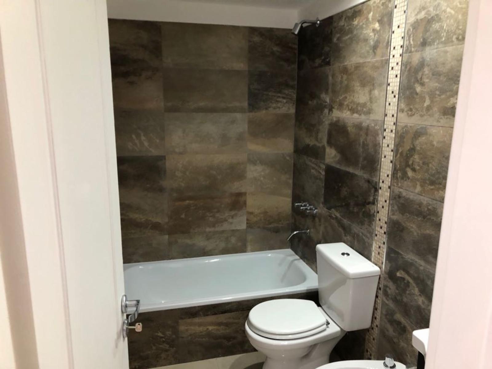 Excelente departamento de 2 ambientes, zona Fatima. — foto 5