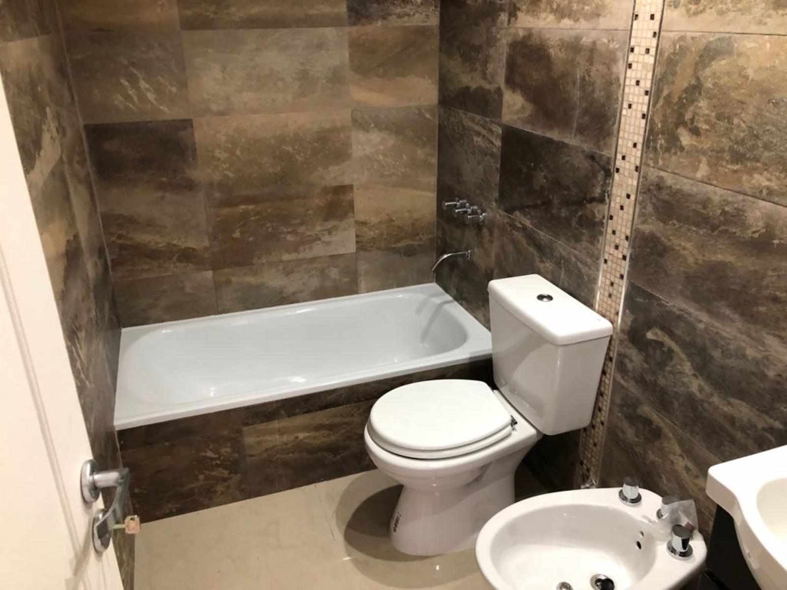 Excelente departamento de 2 ambientes, zona Fatima. — foto 7