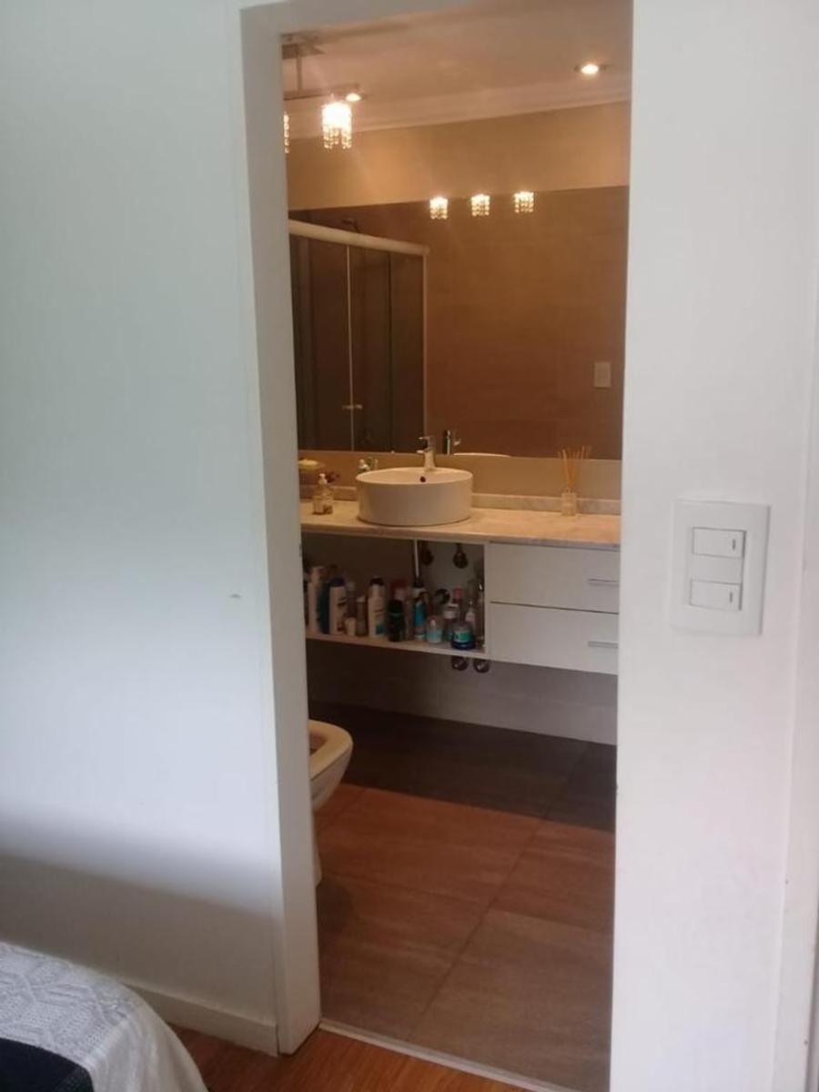 Departamento tres ambientes de categoria con cochera — foto 14
