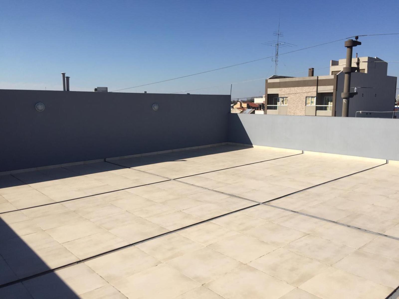 Departamento 3 ambientes con patio a estrenar en planta baja