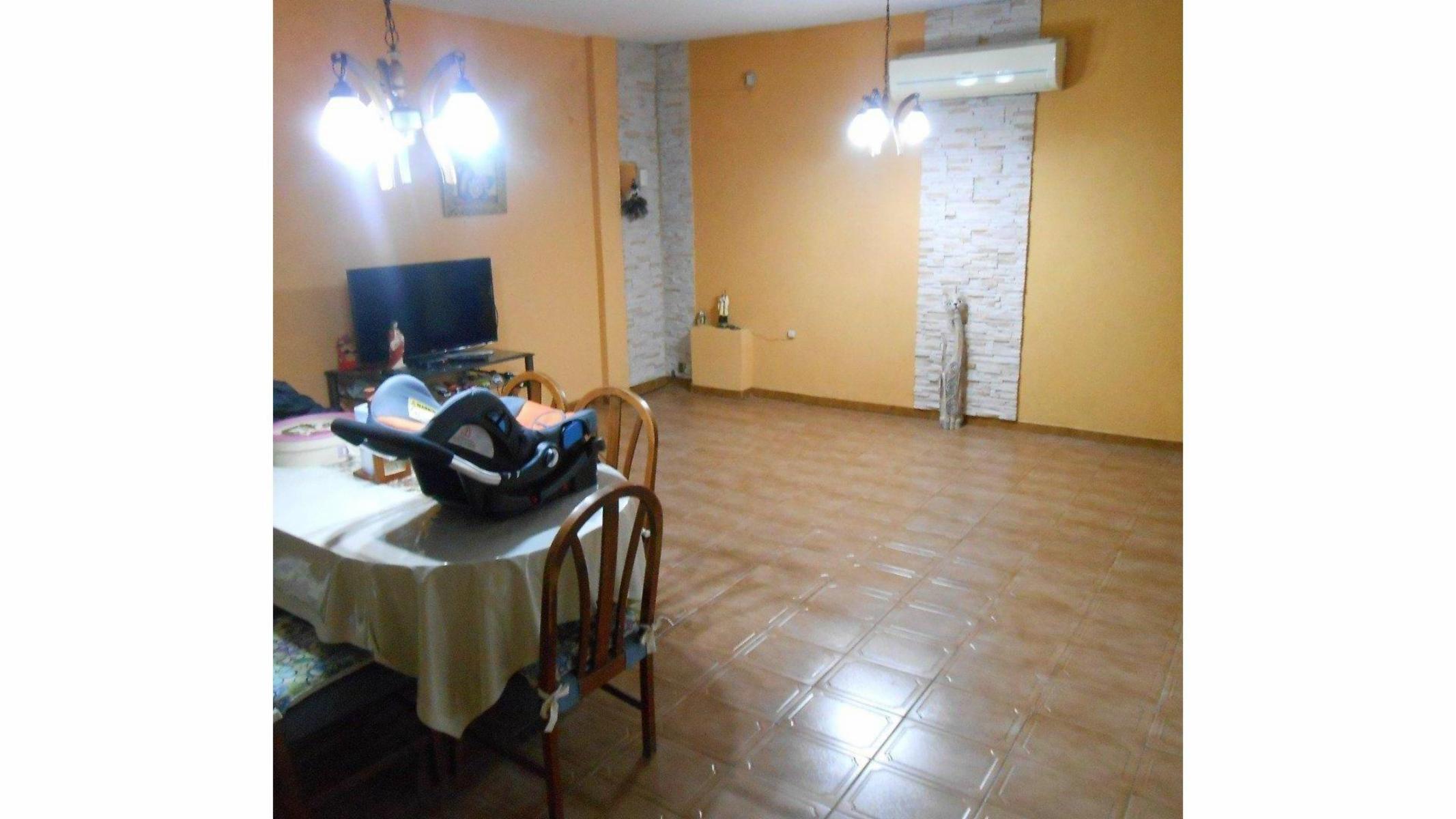 Casa de 3 ambientes sobre lote propio con garaje y amplio patio — foto 10
