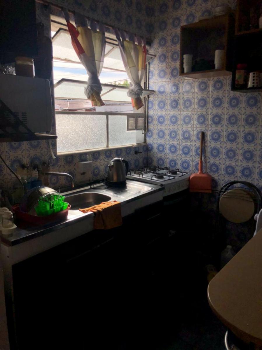 Amplio departamento dos ambientes con balcon — foto 4