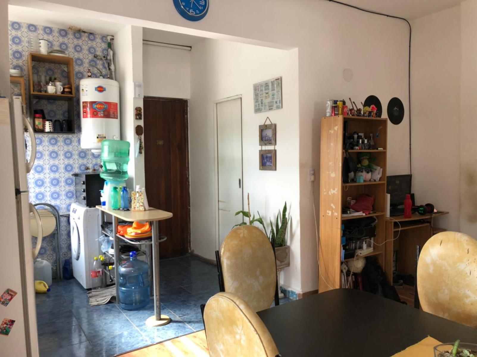Amplio departamento dos ambientes con balcon — foto 9