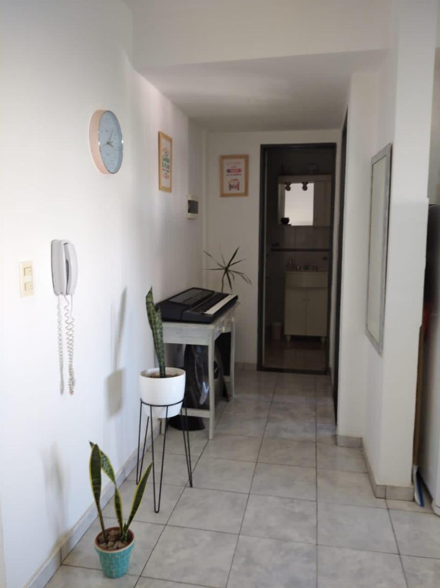DEPARTAMENTO DOS AMBIENTES CON BALCON, FINANCIA Y ESCUCHA OFERTAS — foto 6