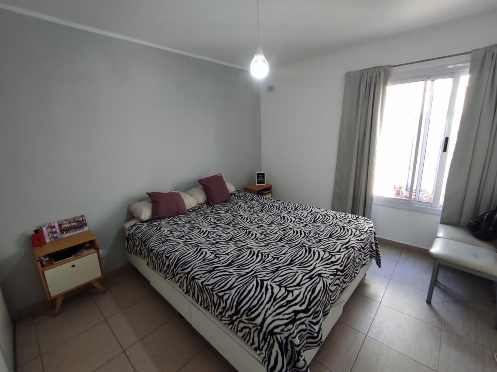 Departamento dos ambientes en planta baja con bajas expensas — foto 8