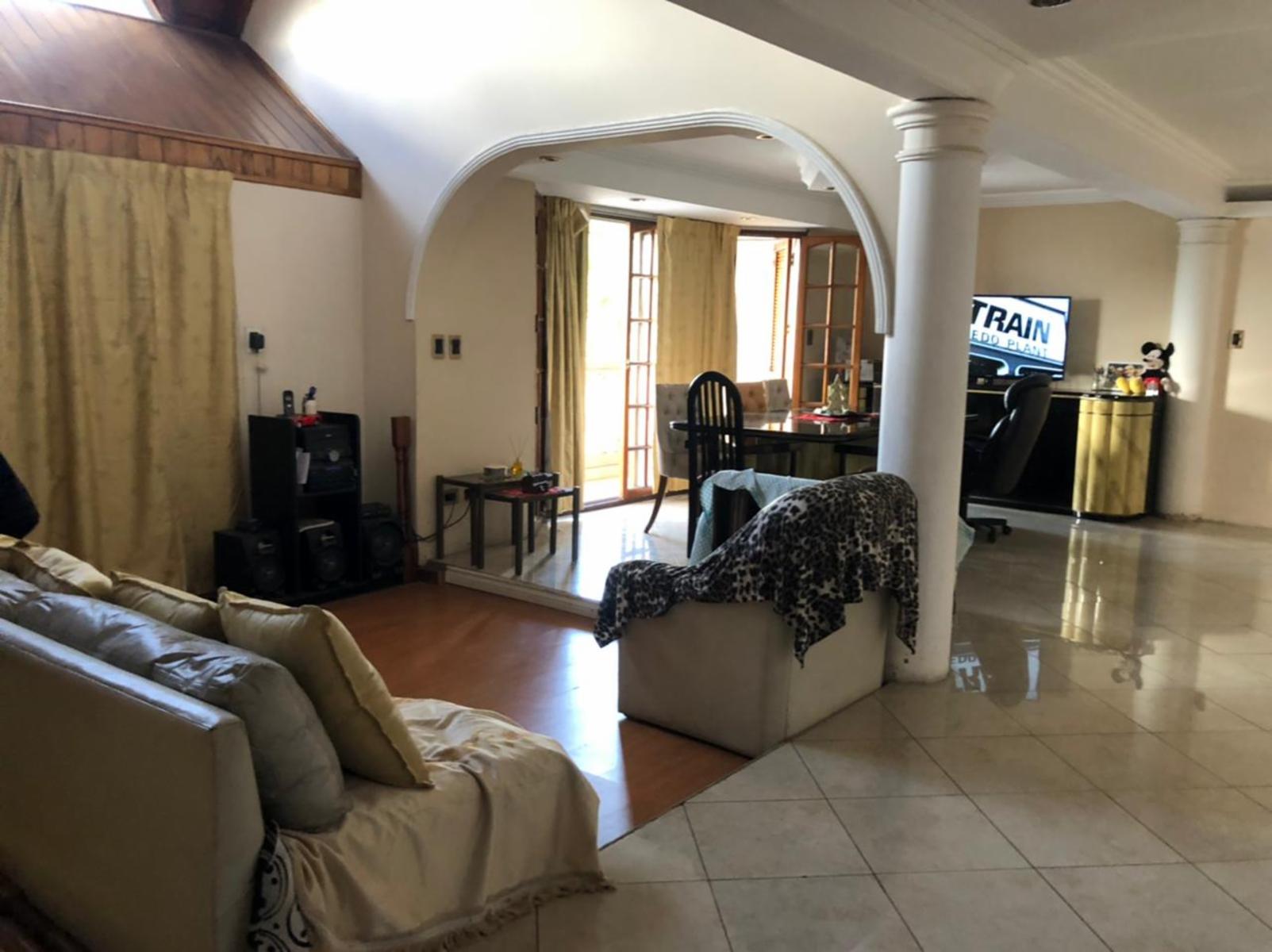 PH cinco ambientes independiente en primer piso con patio — foto 5