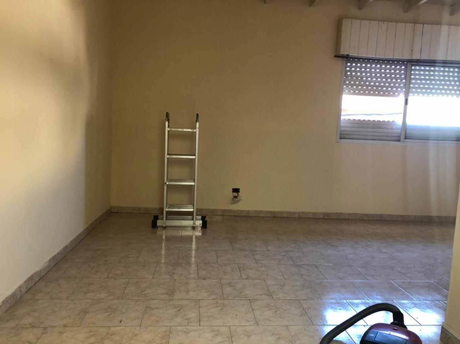 ph tres ambientes reciclado a nuevo con patio y sin expensas — foto 5