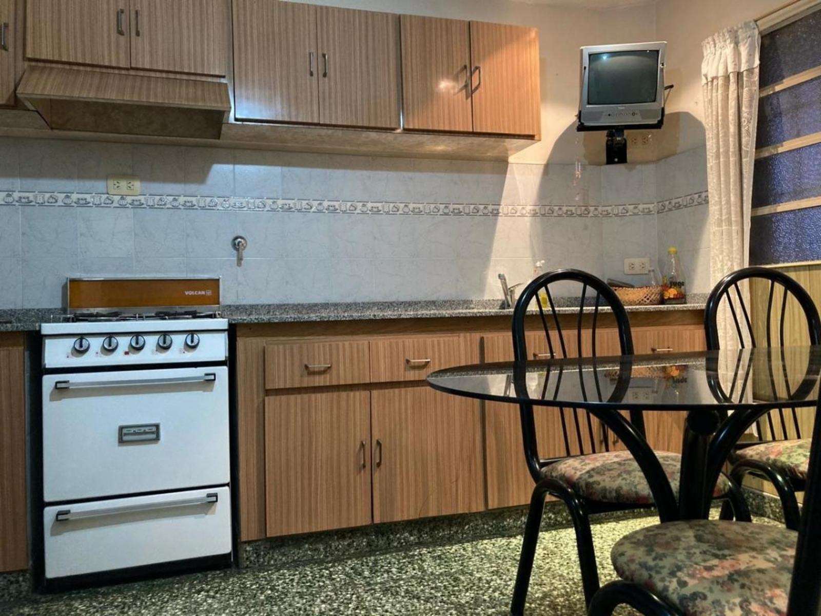 Excelente PH en venta de 3 ambientes con amplio fondo en Ramos Mejia — foto 3