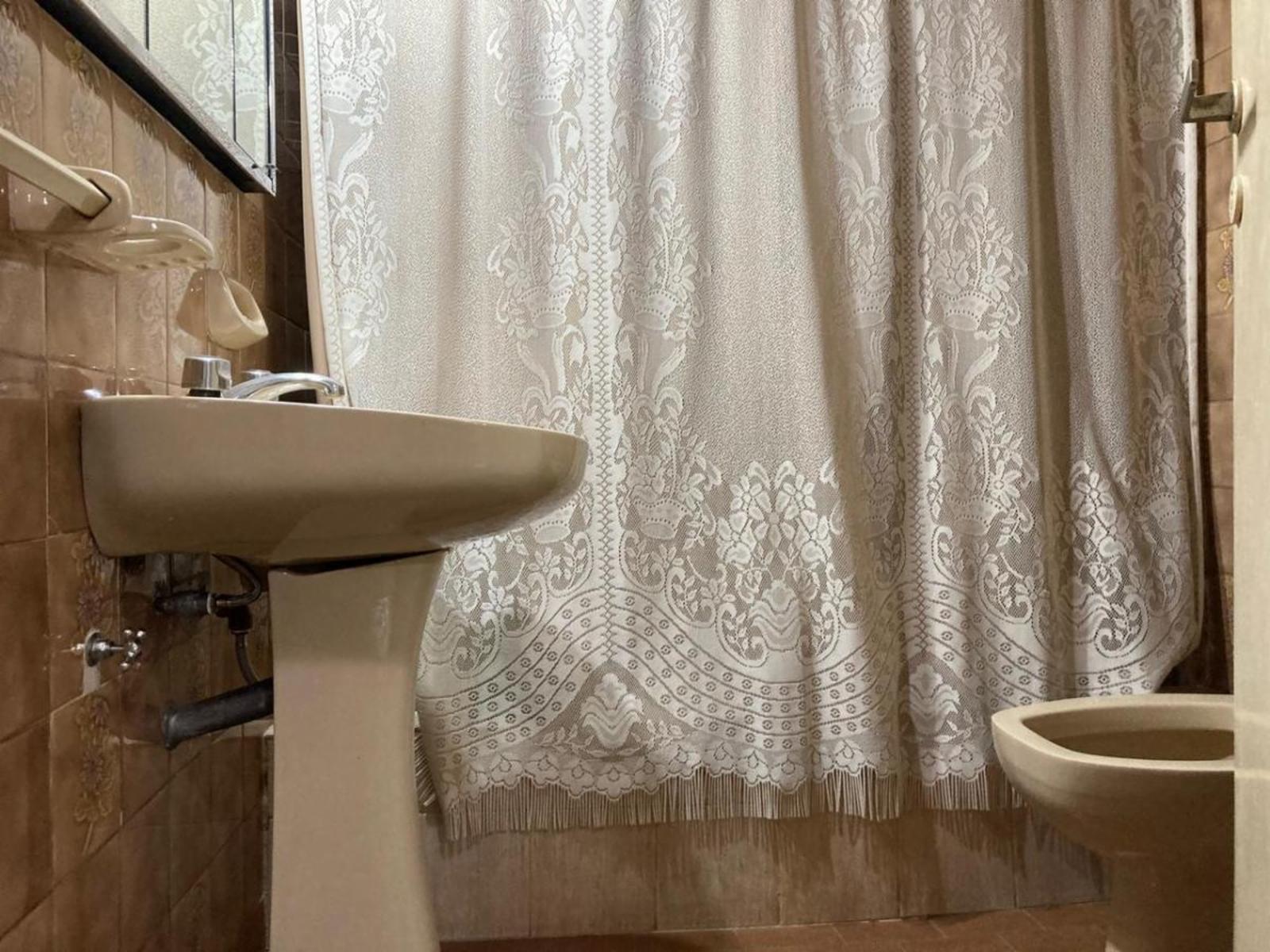 Excelente PH en venta de 3 ambientes con amplio fondo en Ramos Mejia — foto 14