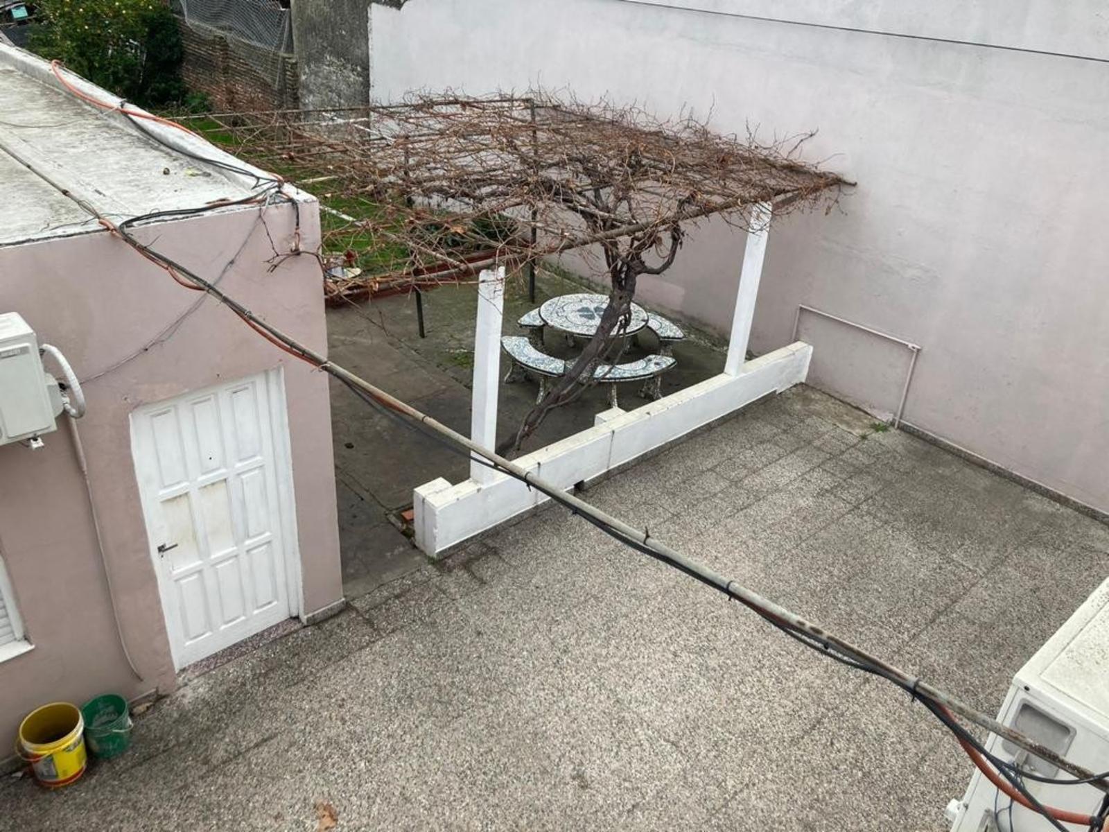 Excelente casa de 3 ambientes en lote propio de 10 x 39. — foto 5